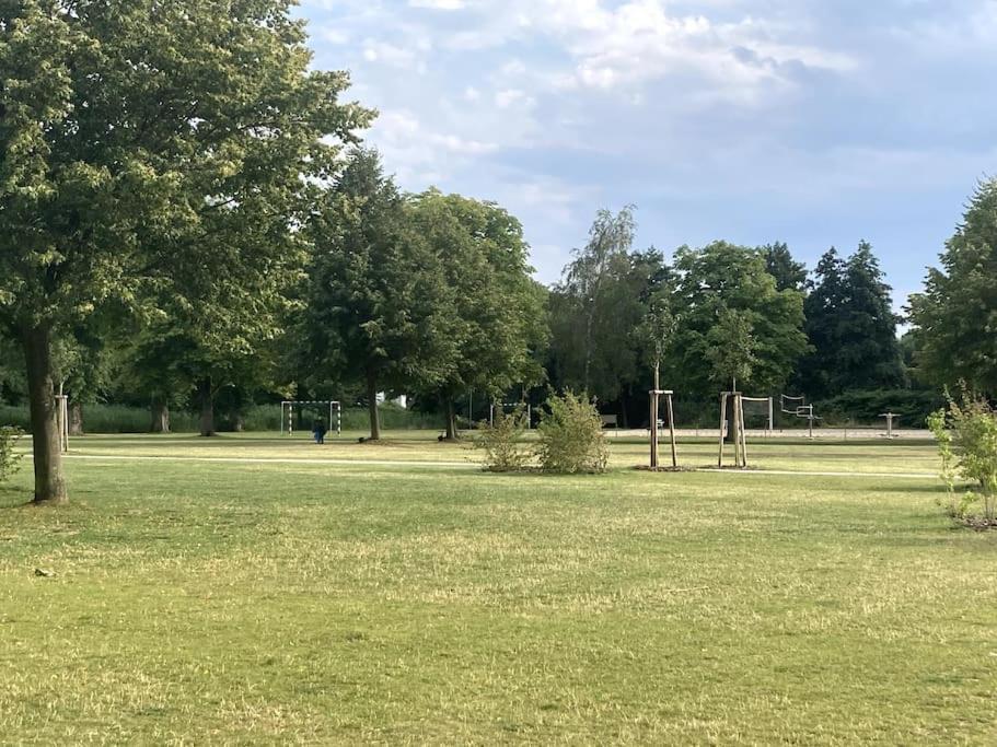 Gemuetliches Holzhaus Am See Warin Екстериор снимка